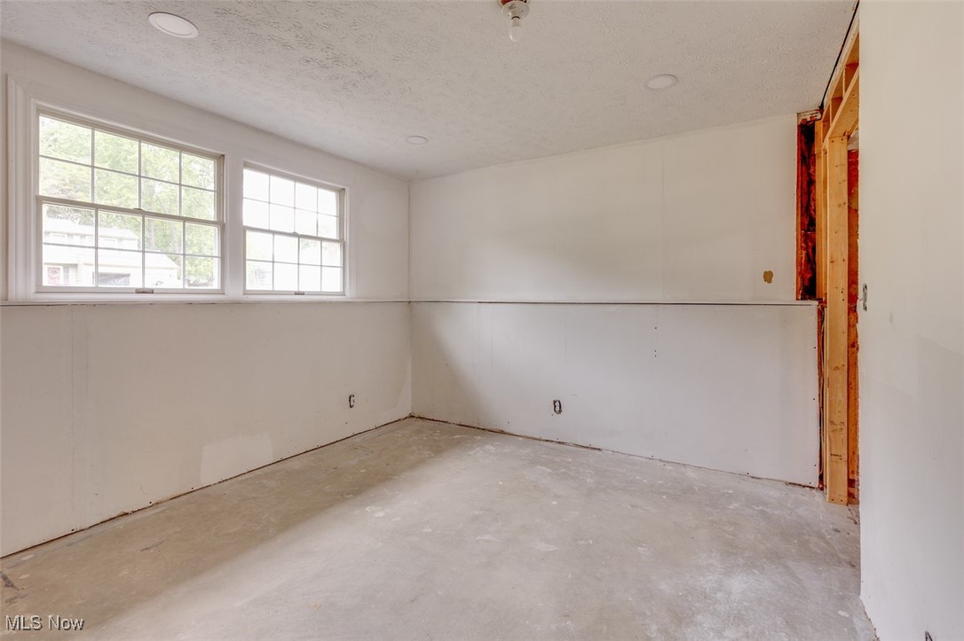 4285 Baird Road, Stow, Ohio image 10