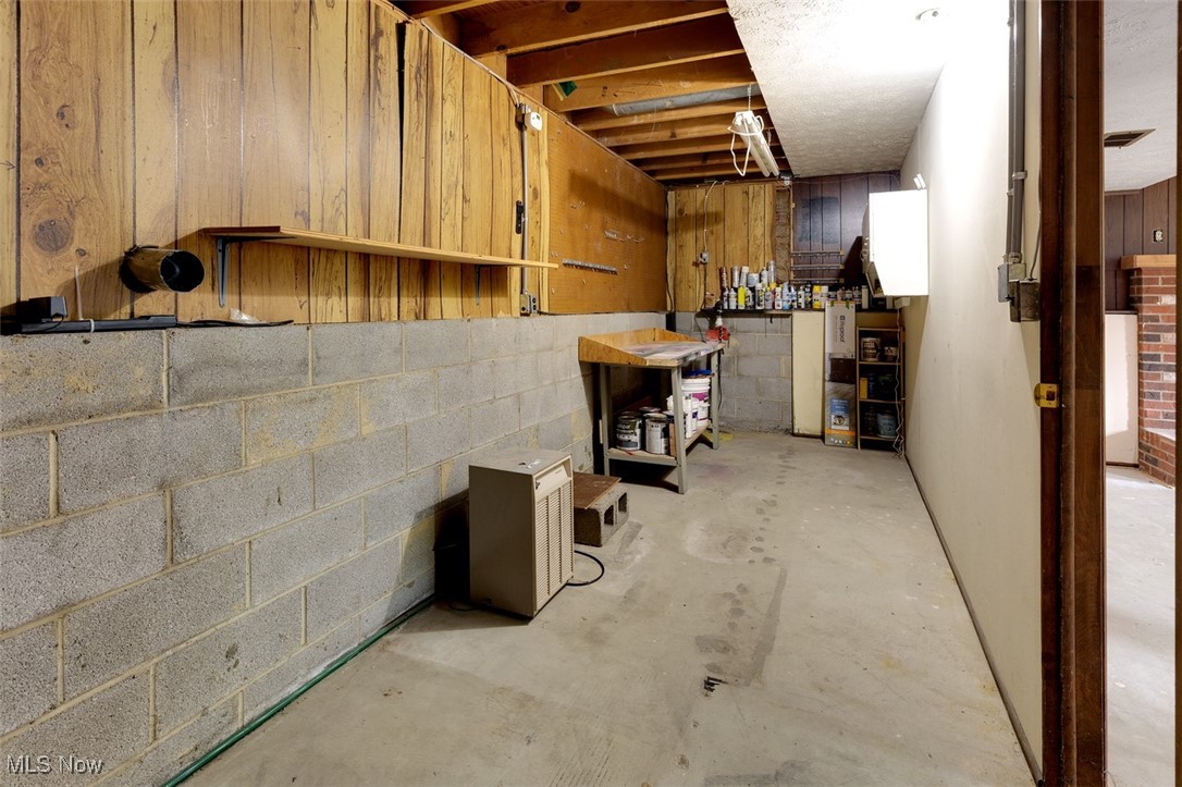 4285 Baird Road, Stow, Ohio image 11