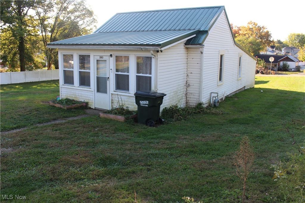 Photo of 283 E Wood Street, Shreve, OH 44676 (MLS # 5165781)