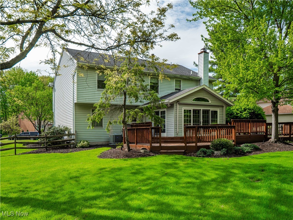 21428 Montclare Boulevard, Strongsville, Ohio image 9
