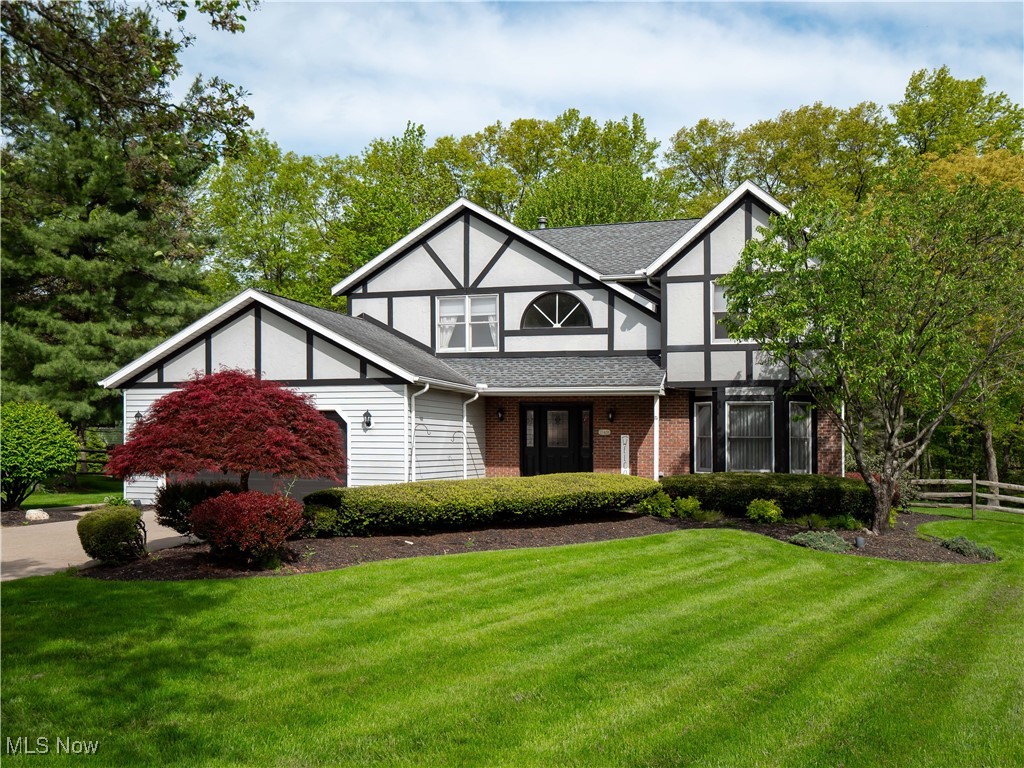 21428 Montclare Boulevard, Strongsville, Ohio image 4
