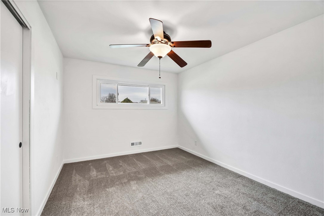 7252 Oakwood Road, Parma, Ohio image 18
