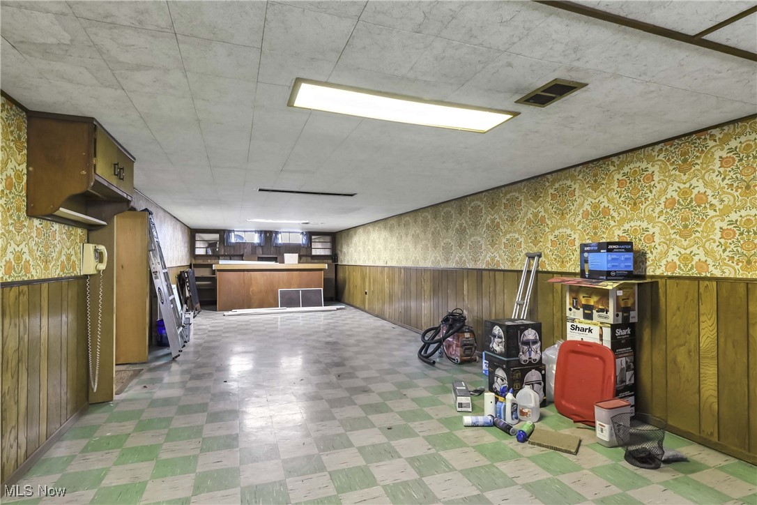 7252 Oakwood Road, Parma, Ohio image 28