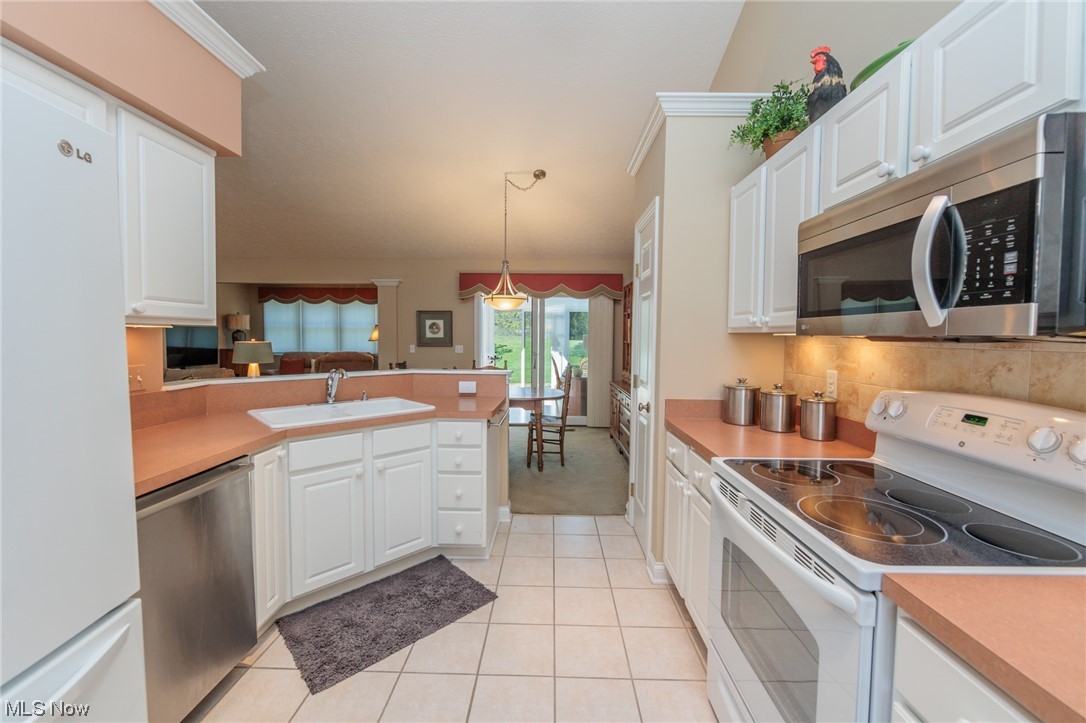 Cinnamon Lake - Residential