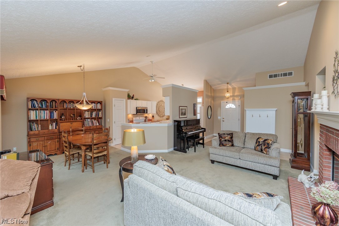 Cinnamon Lake - Residential