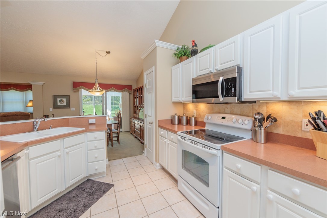 Cinnamon Lake - Residential