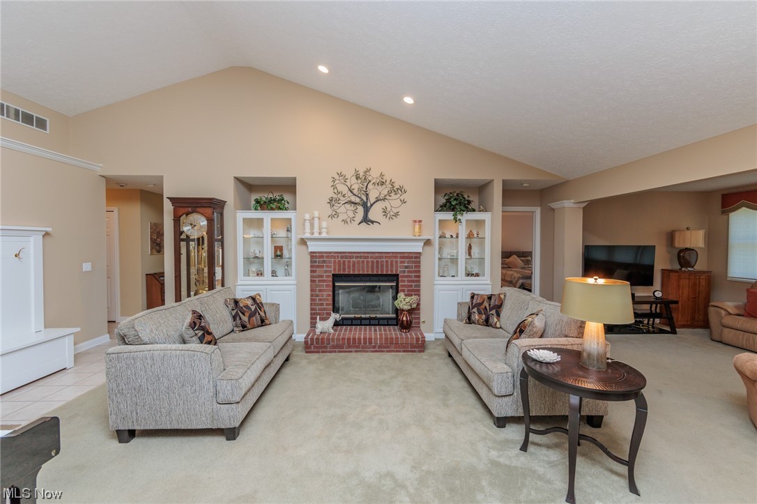 Cinnamon Lake - Residential