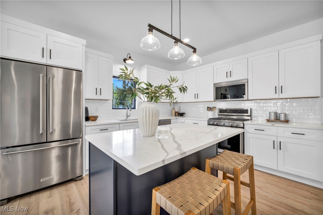 Bank/Bereas Companys Propose - Residential