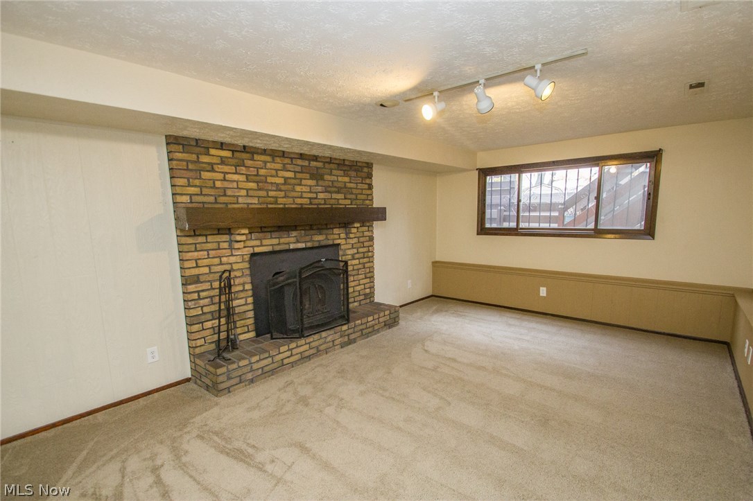 Waschak Resub - Residential