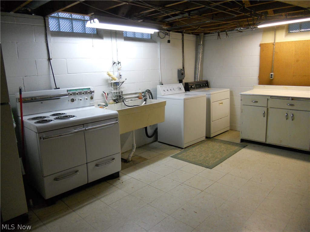 Williamsburg Estates 02 - Residential