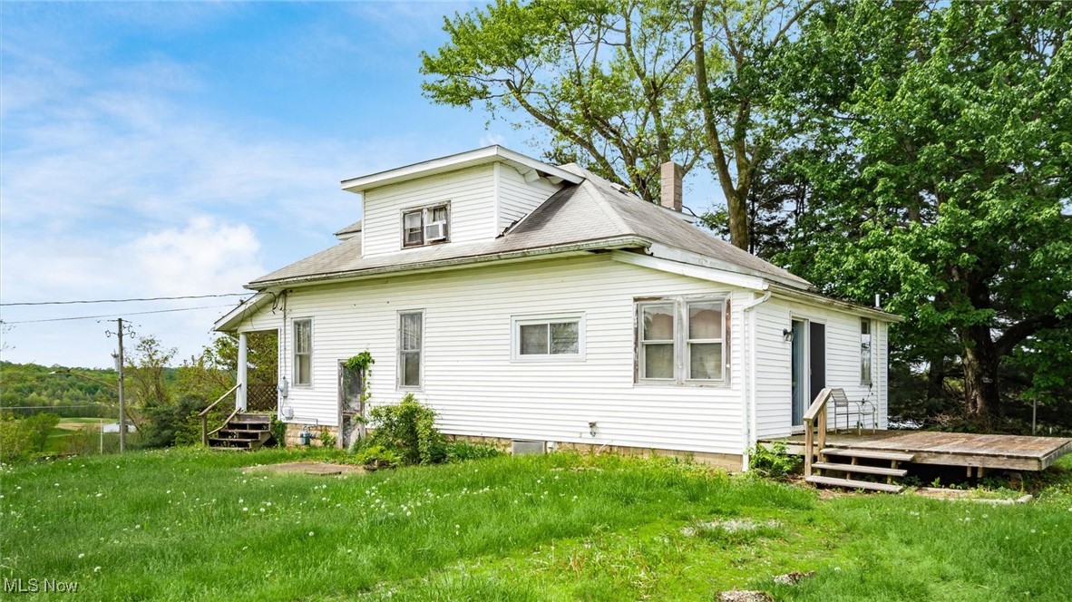 8045 Old Town Road, East Fultonham, Ohio image 17