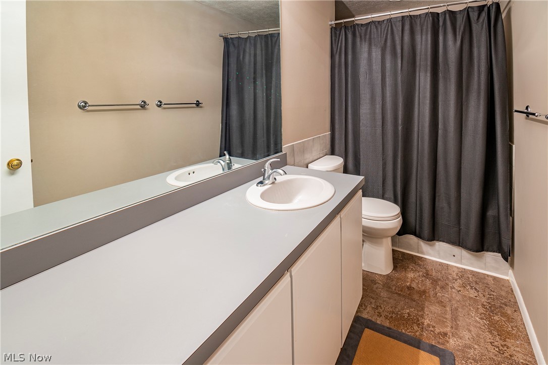 Silver Valley Condo - Residential