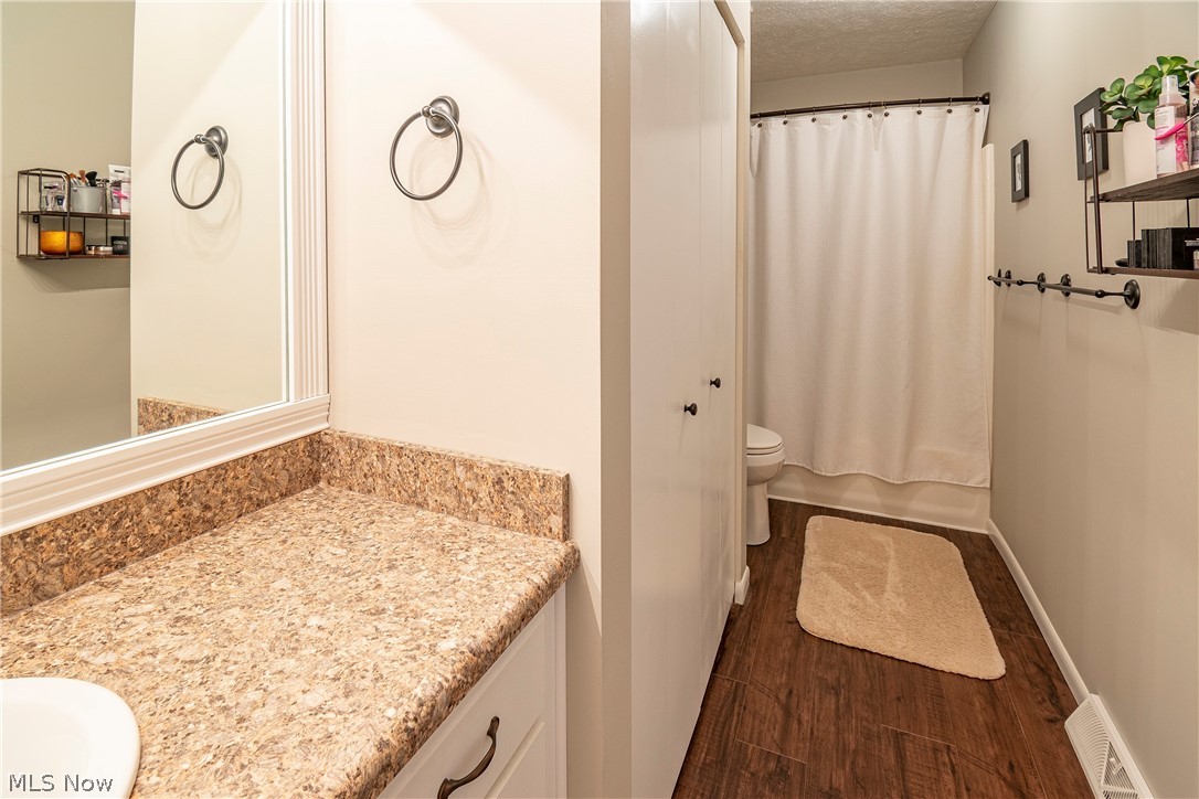 Silver Valley Condo - Residential