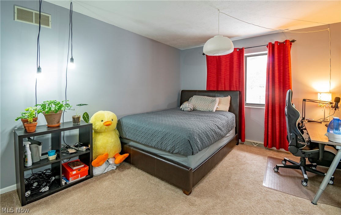 Silver Valley Condo - Residential