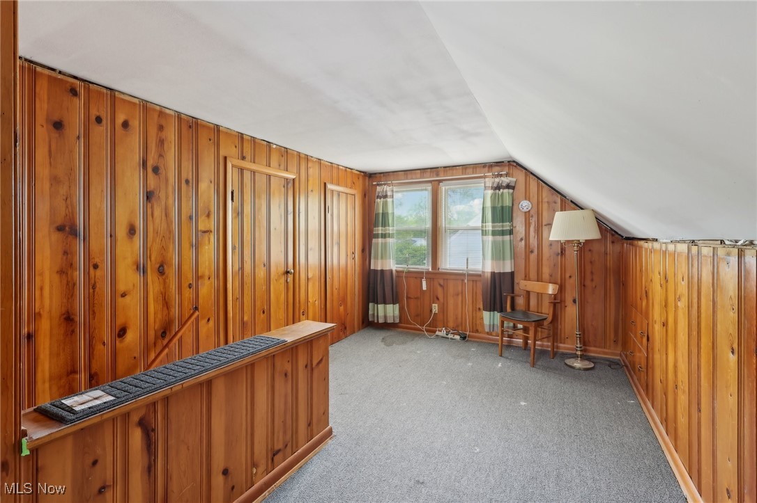 676 E Paige Avenue, Barberton, Ohio image 27