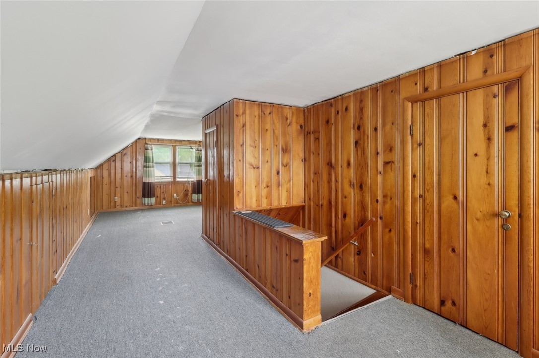 676 E Paige Avenue, Barberton, Ohio image 25