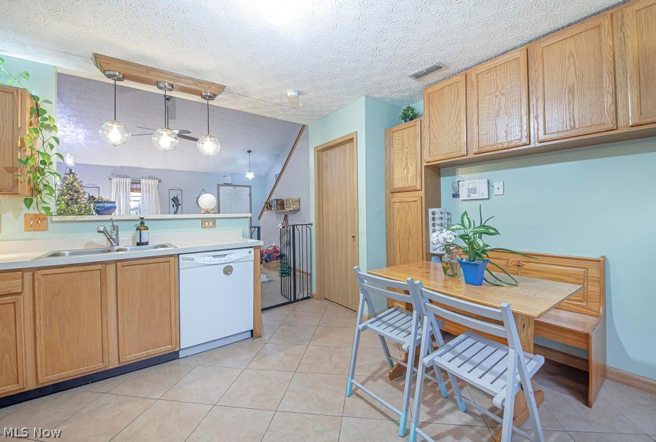 Village/Galloway Rdg - Residential