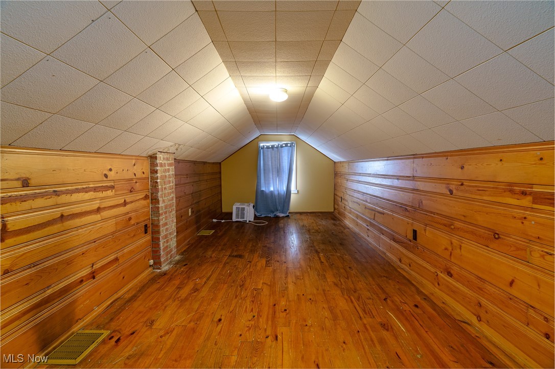 Sunshine Realty Inc 01 - Residential