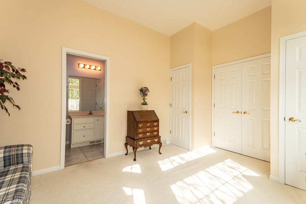 Stonehaven Condo - Residential