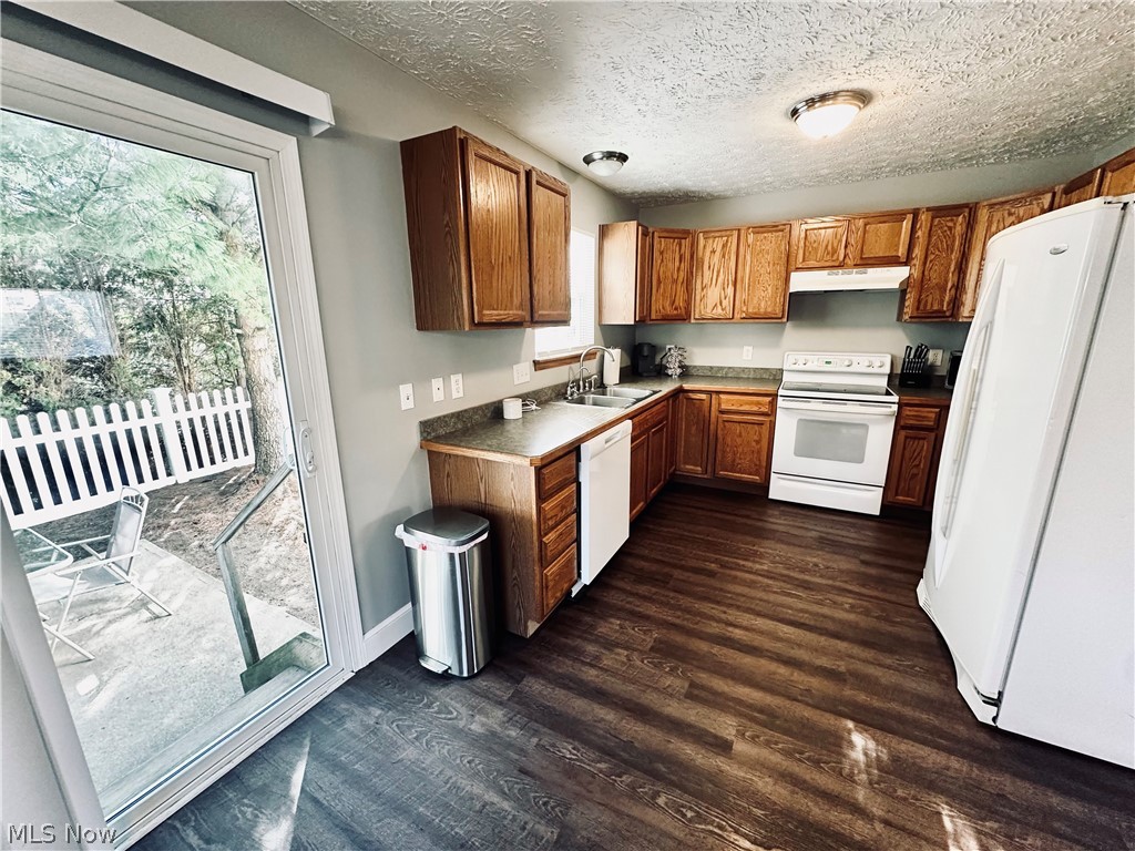 Lakes/Brittany Pointe 08 - Residential