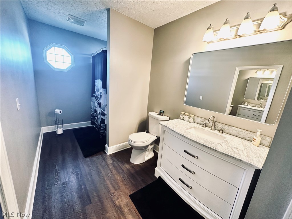 Lakes/Brittany Pointe 08 - Residential