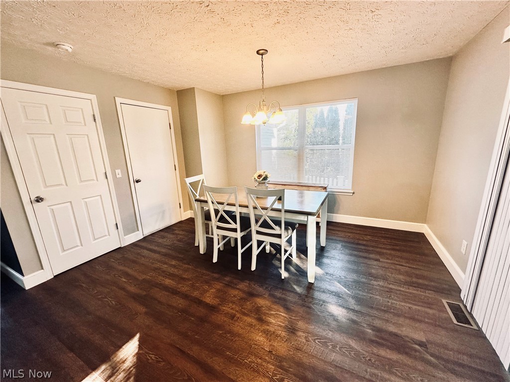 Lakes/Brittany Pointe 08 - Residential