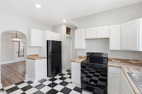 Tiny photo for 637 Lenox Avenue, Zanesville, OH 43701 (MLS # 5196731)