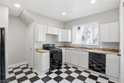 Tiny photo for 637 Lenox Avenue, Zanesville, OH 43701 (MLS # 5196731)