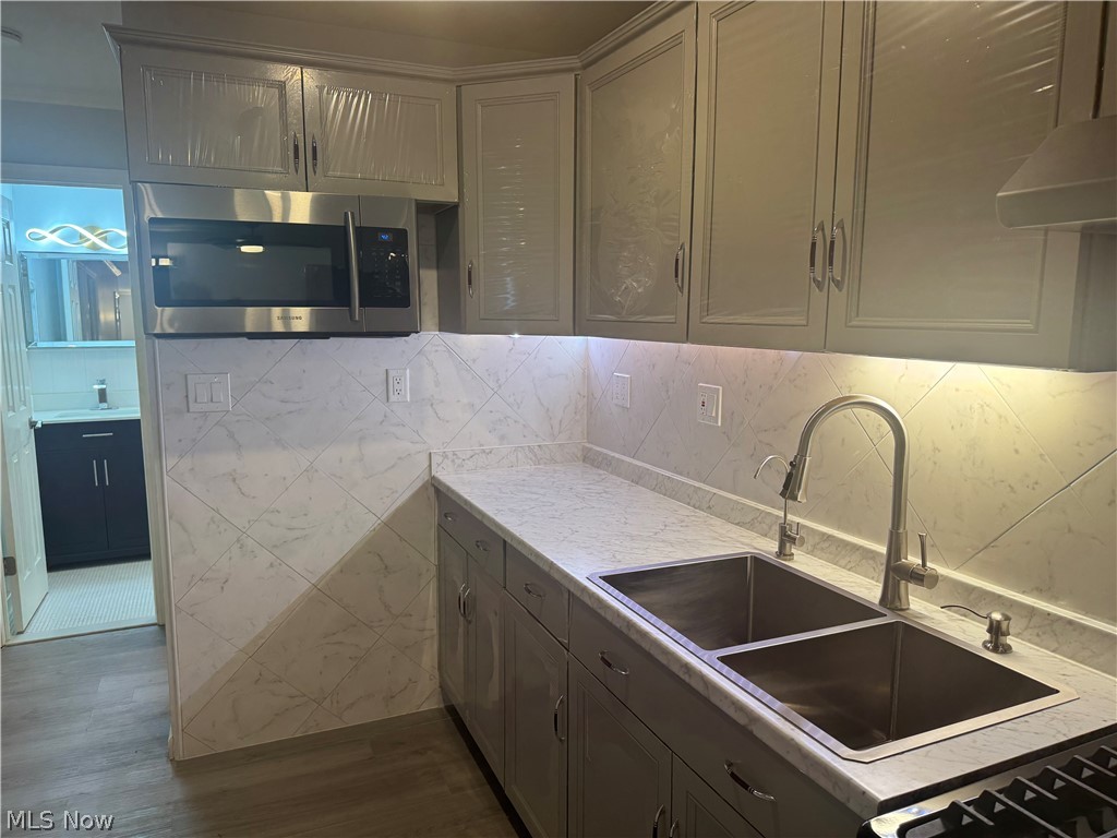 Kings Path Condo - Residential