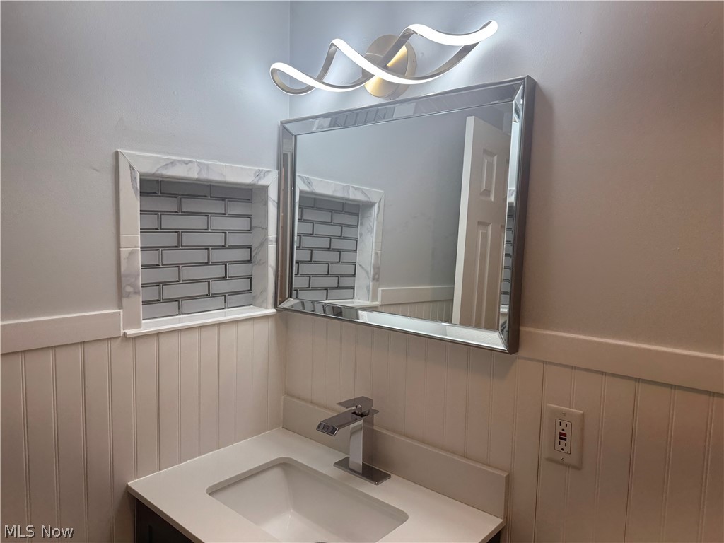Kings Path Condo - Residential