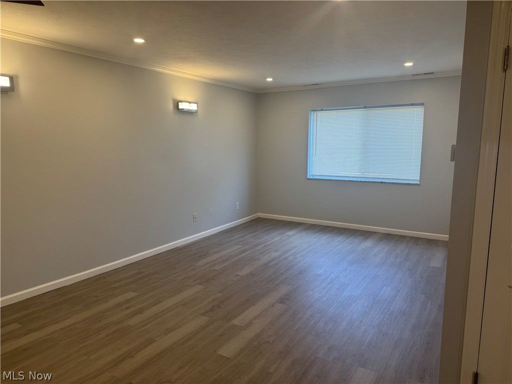 Photo of 25735 Lorain Road #304, North Olmsted, OH 44070 (MLS # 5206947)