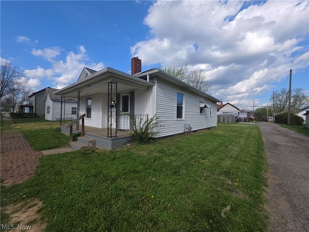 Photo of 623 S 9th Street, Cambridge, OH 43725 (MLS # 5201124)