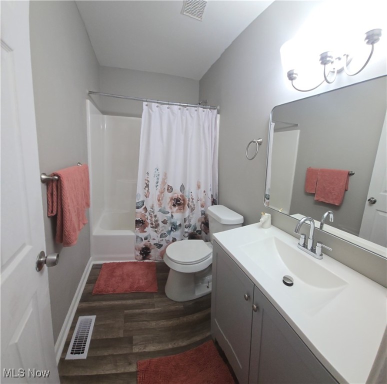 Cleveland, Ohio 44103, United States, 4 Bedrooms Bedrooms, ,2 BathroomsBathrooms,Residential,Active,167271