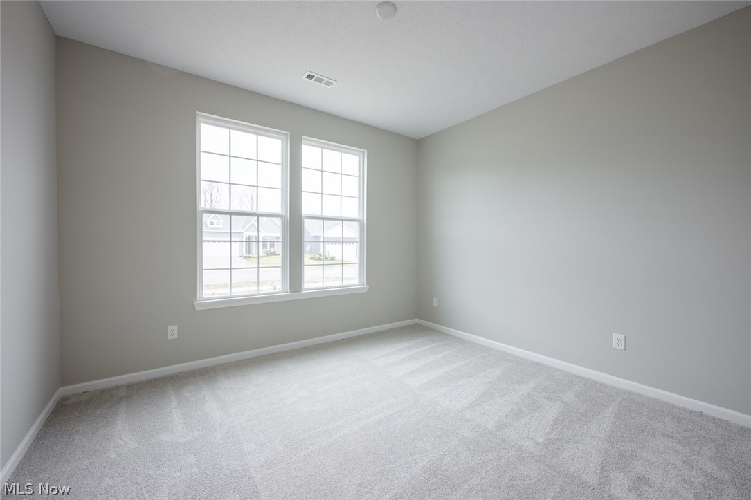 Retreat at Emerald Woods - Residential