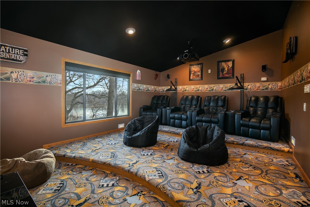 Shoreview Ridge Condo - Residential