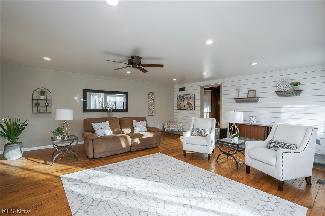 Shoreview Ridge Condo - Residential