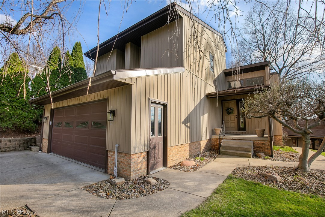 Shoreview Ridge Condo - Residential