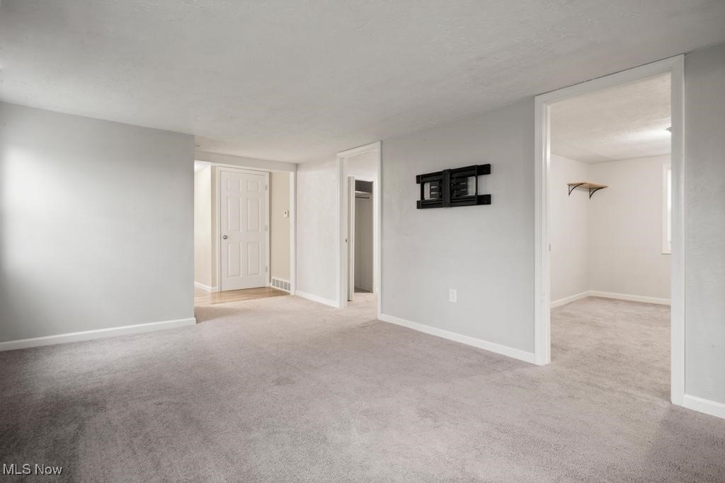 5331 Ridgewood Street, Lorain, Ohio image 6