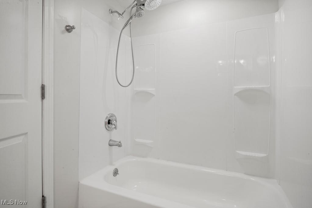 5331 Ridgewood Street, Lorain, Ohio image 17