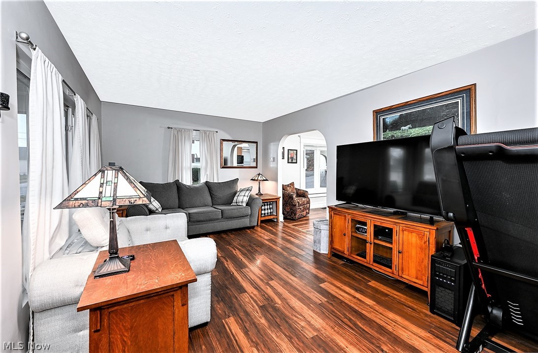 Moores N Barb - Residential