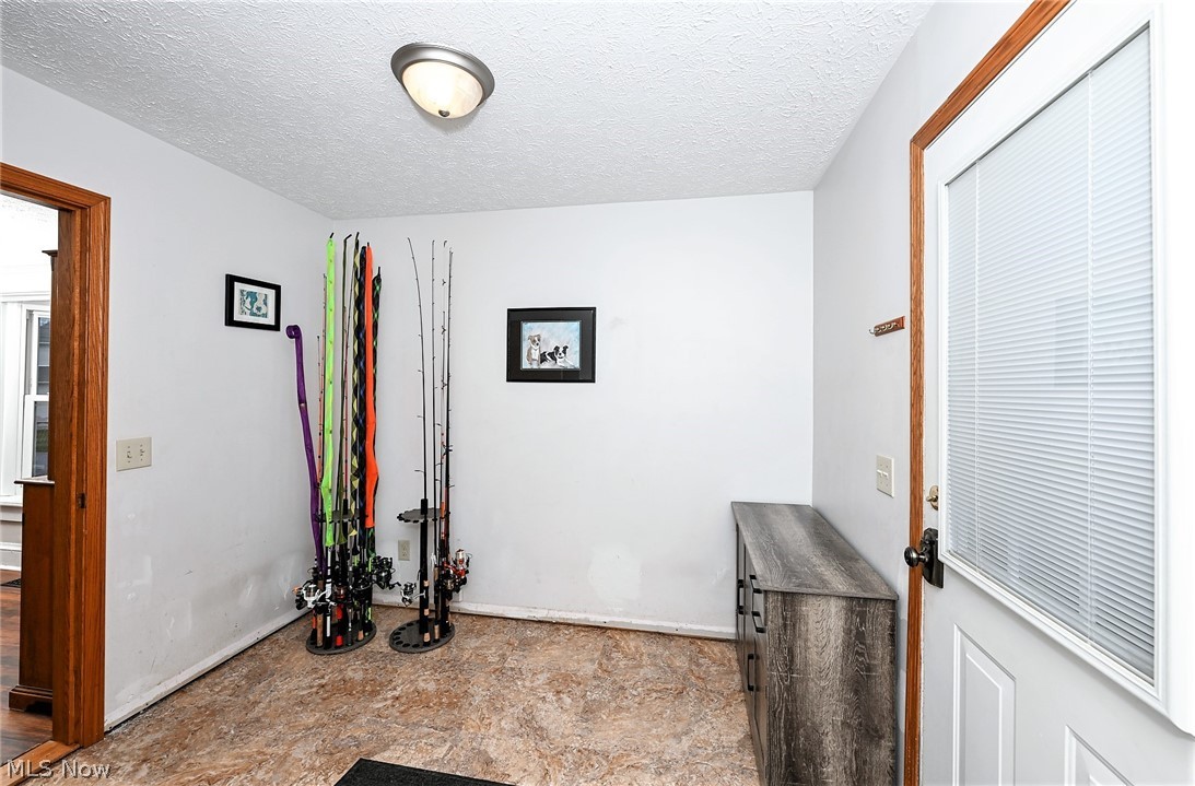 Moores N Barb - Residential