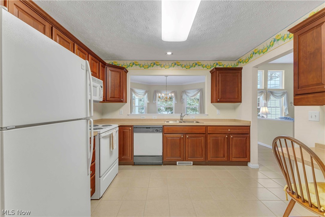 Towne Ctr Cmnty Campus Condos - Residential