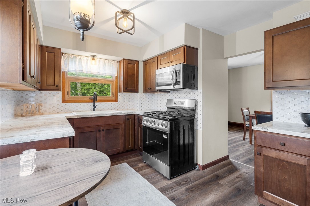 1212 Tremont Avenue, Massillon, Ohio image 16