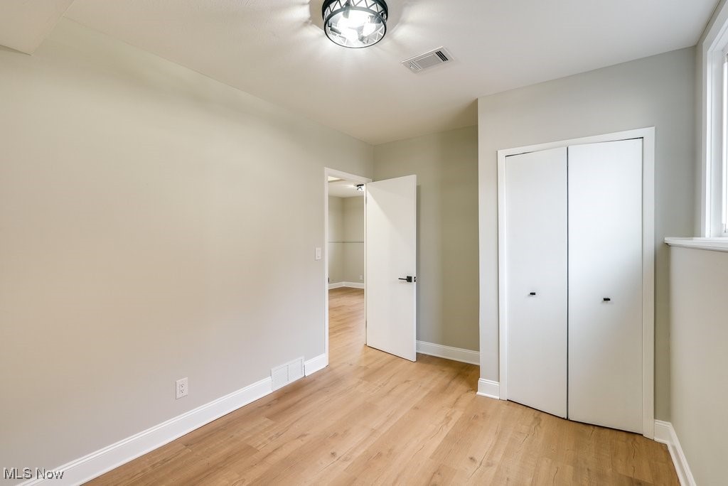147 Saint Laurence Boulevard, Eastlake, Ohio image 32