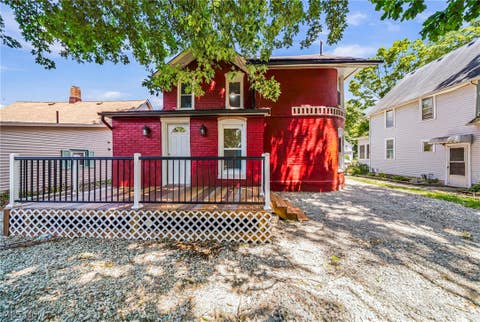 Tiny photo for 470 S Saint Clair Street, Painesville, OH 44077 (MLS # 5216907)