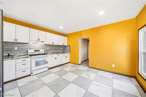 Tiny photo for 470 S Saint Clair Street, Painesville, OH 44077 (MLS # 5216907)