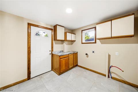 Tiny photo for 470 S Saint Clair Street, Painesville, OH 44077 (MLS # 5216907)