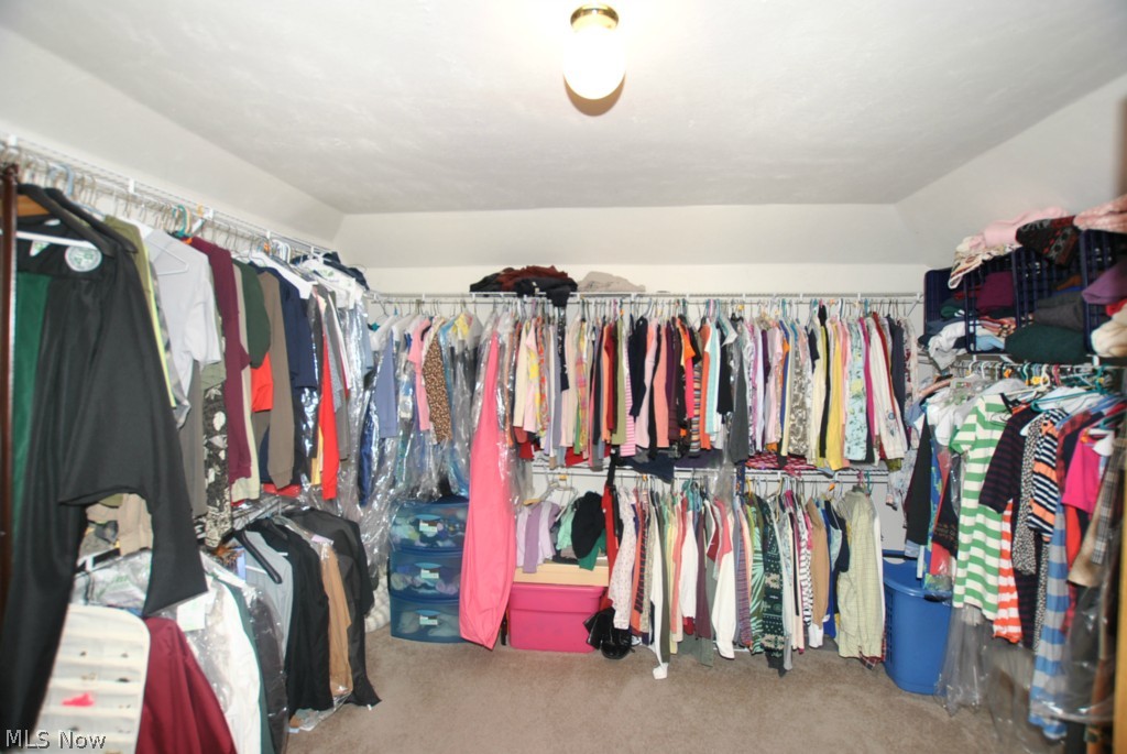 Emerald Woods - Residential