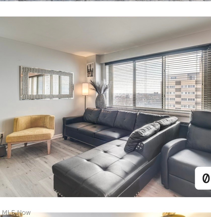 Marine Towers East Condos - Residential