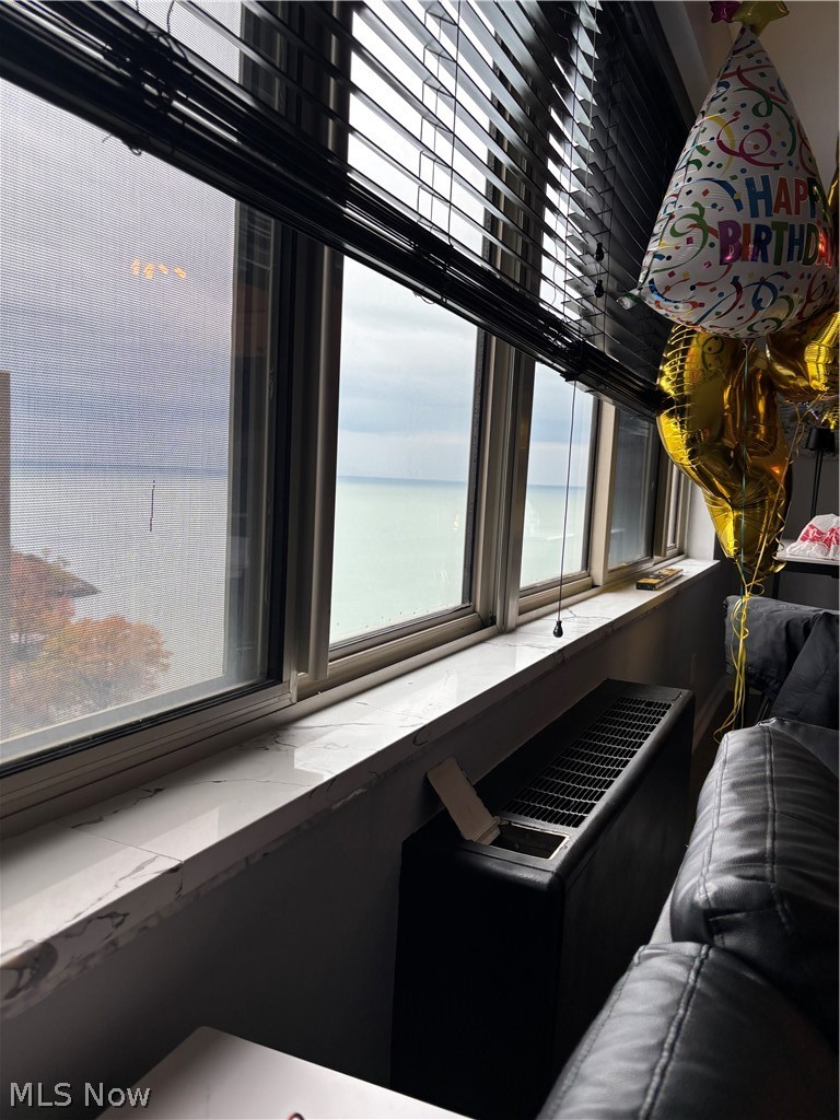 Marine Towers East Condos - Residential